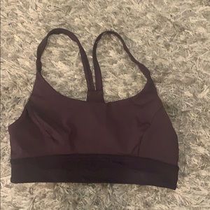 Lululemon sport’s bra